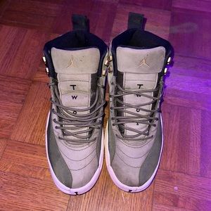 JORDAN 12 CLASS OF 2003 USED